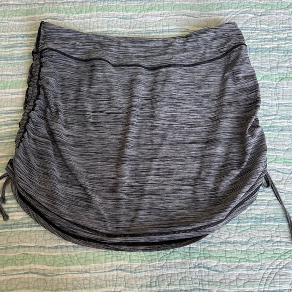 Velvet Gray Ruched Bubble Mini Skirt - Picture 1 of 6